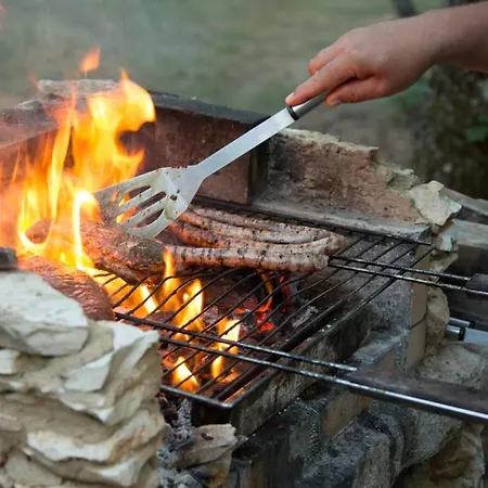 Le Bois De Faral Tatil parkı *