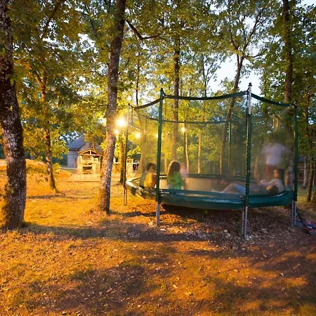 Le Bois De Faral Tatil parkı