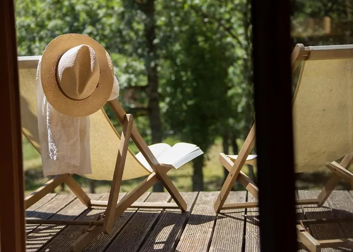 Le Bois De Faral Le Bastit