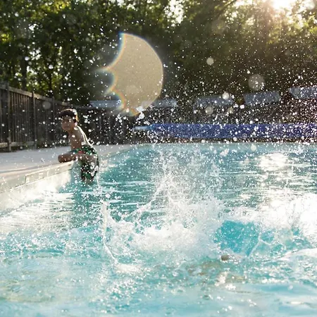 Holiday park Le Bois De Faral *