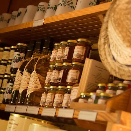 Ferienpark Le Bois De Faral Le Bastit