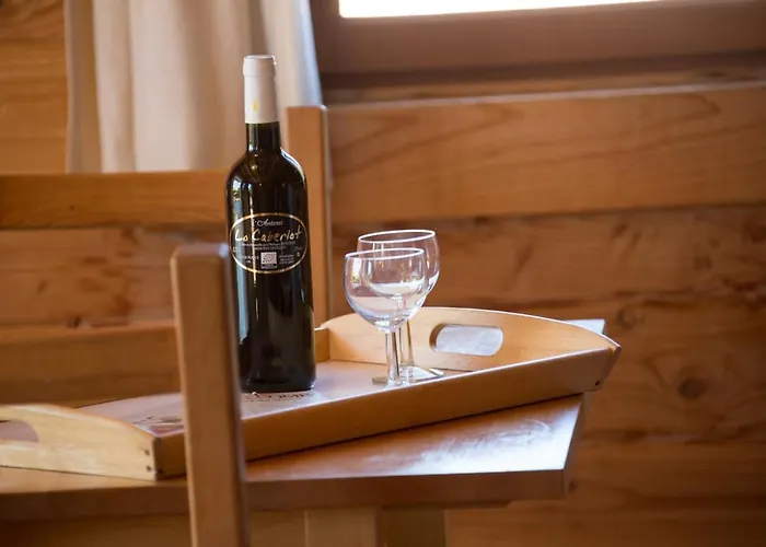 ホリデーパーク Le Bois De Faral Le Bastit